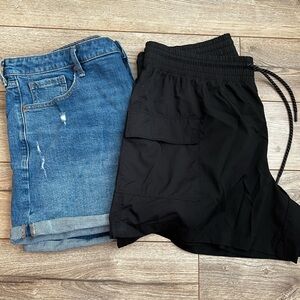 COPY - Women’s Shorts Bundle Denim and Cargo Athletic Size 16